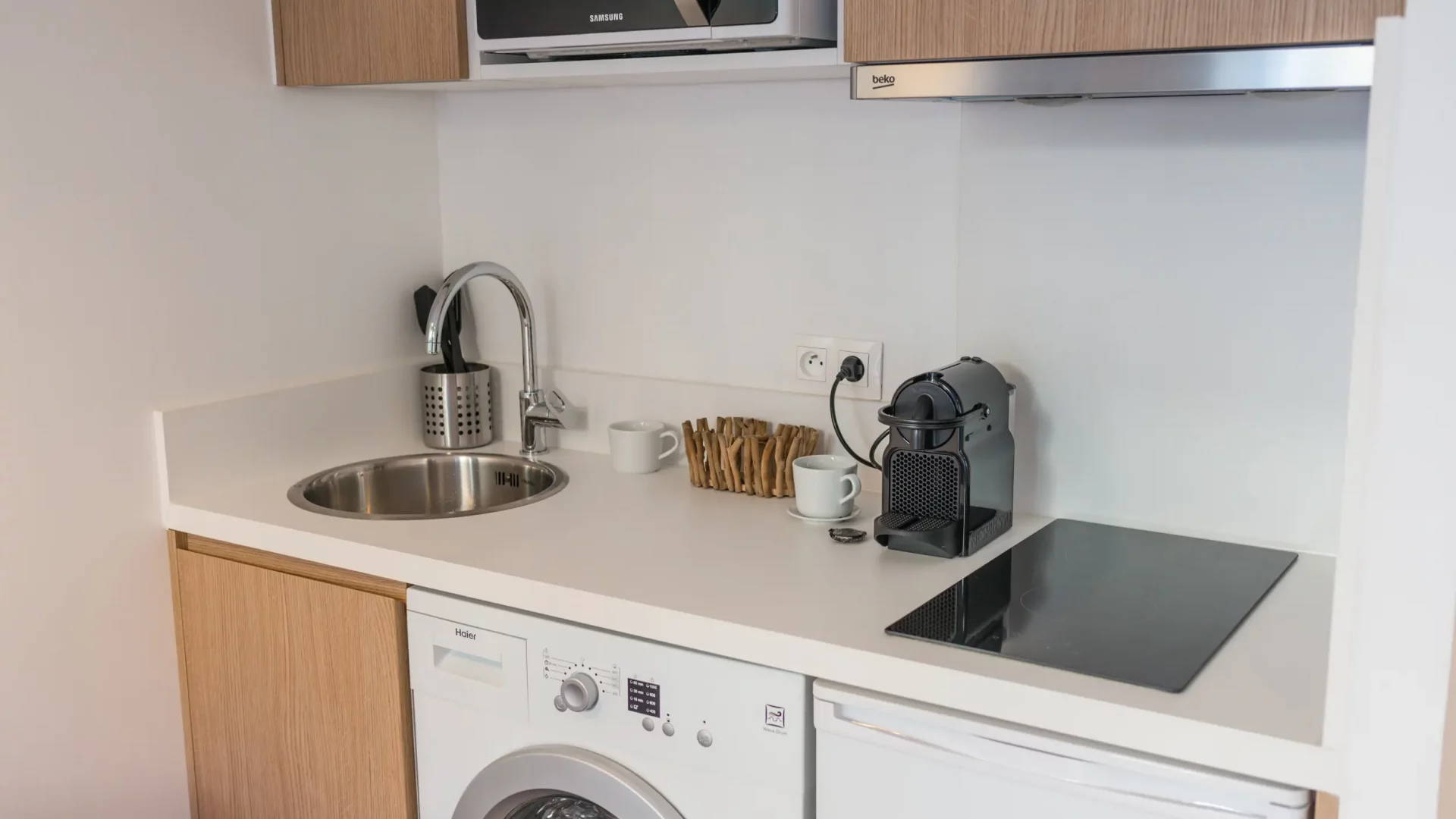 Cuisine équipée en studio à Toulon