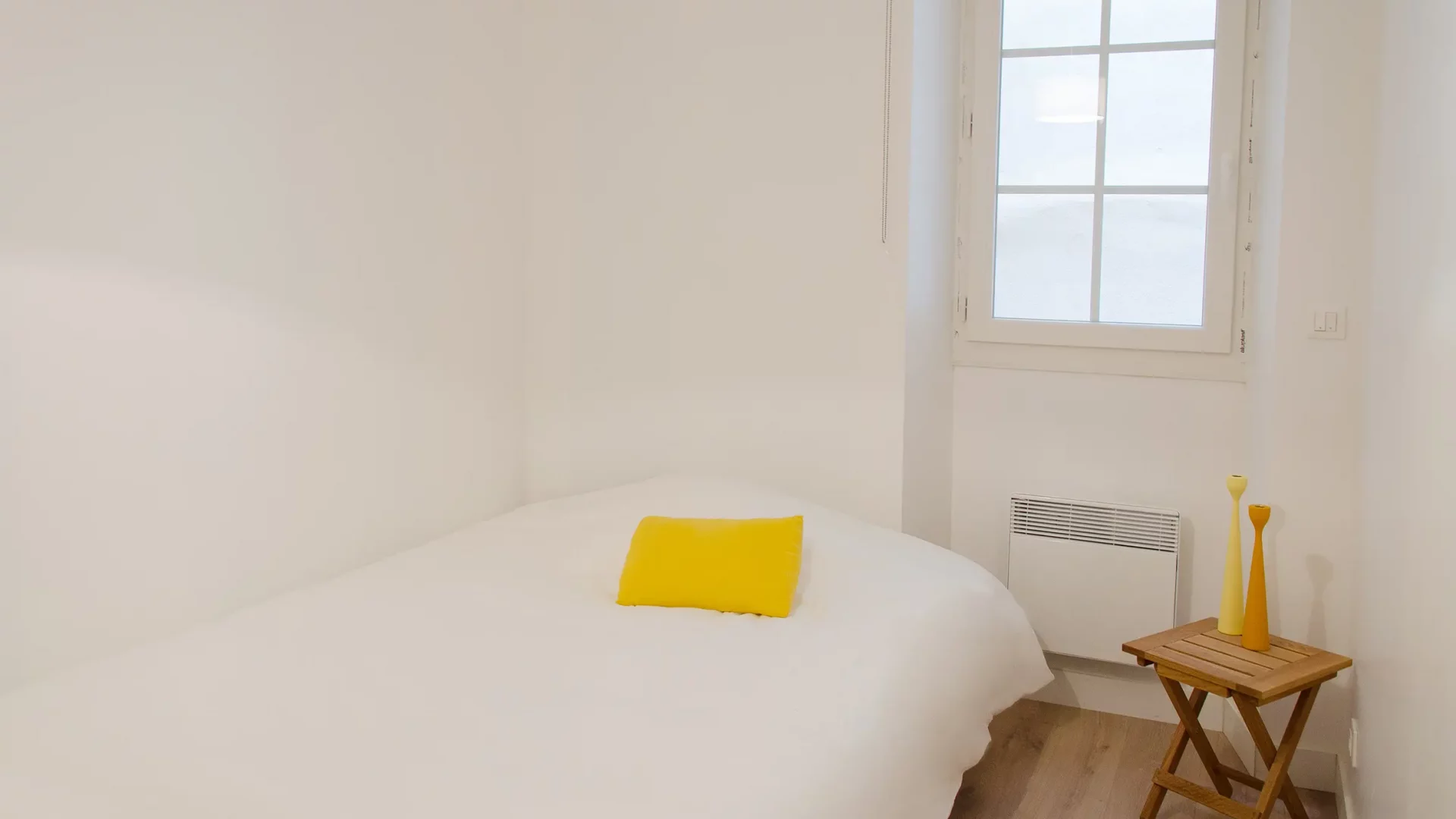 t2-marseille-fongate-11-chambre (2)