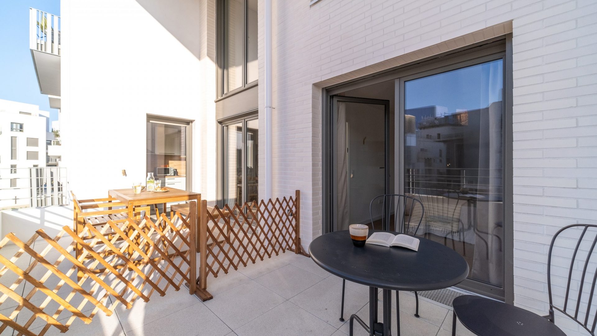 the-colivers-paris-colombes-varda-2- terrasse-privee